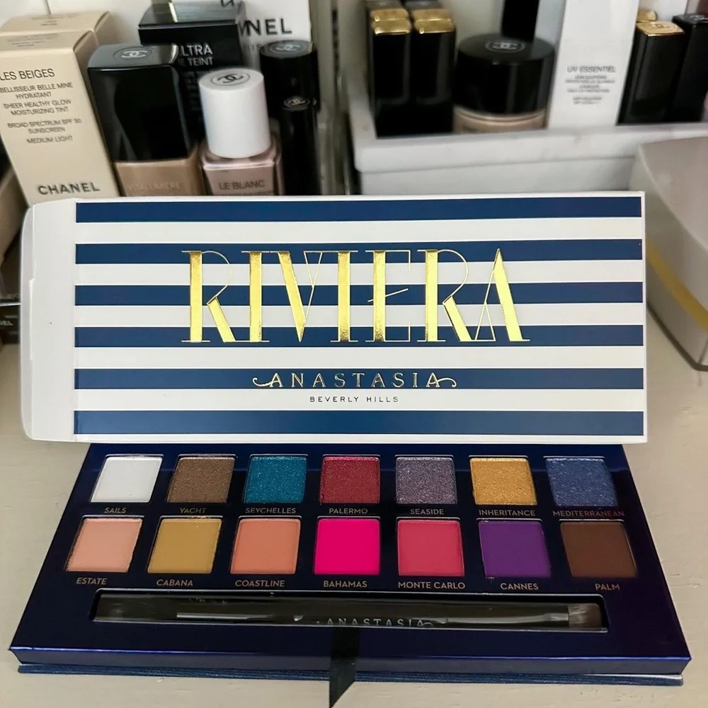 Anastasia Beverly Hills Riviera Eyeshadow Palette